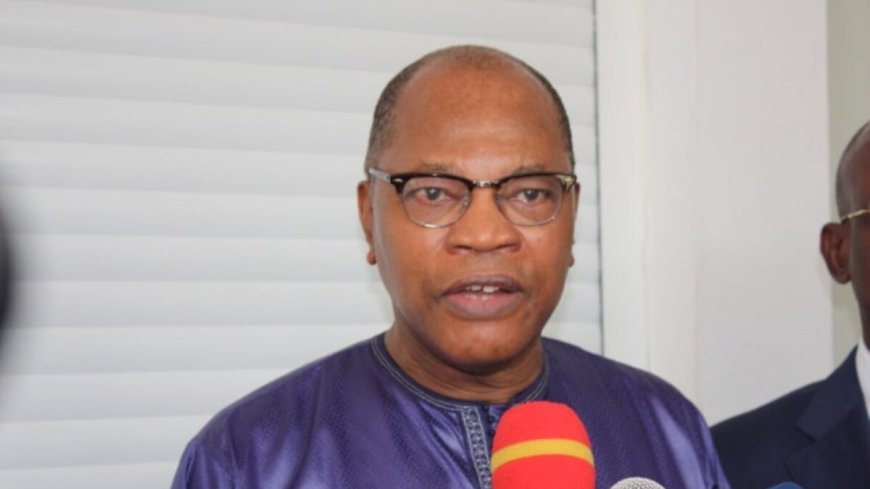 Ghanaians are urged by Chambas to hold peaceful elections
